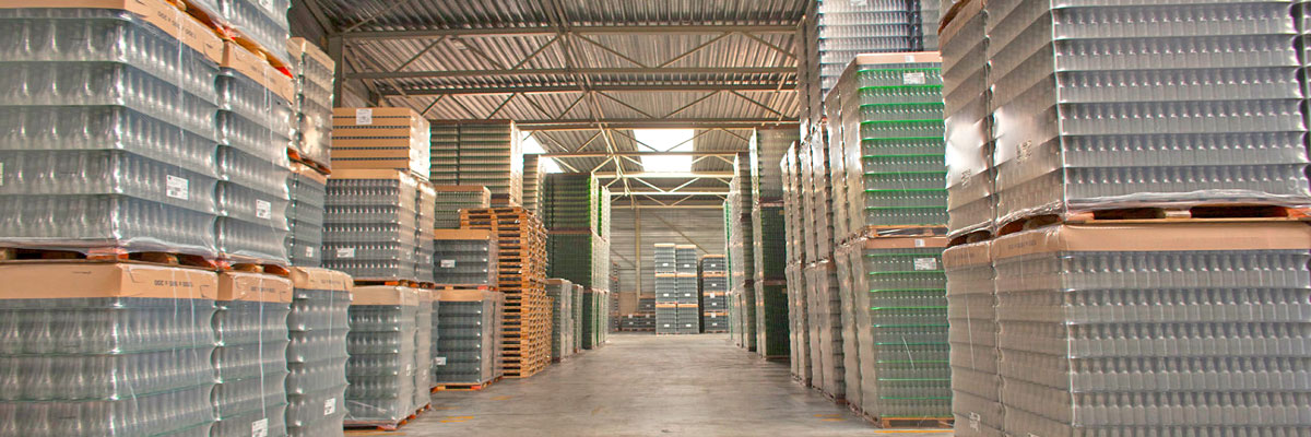 WAREHOUSING / OPSLAG